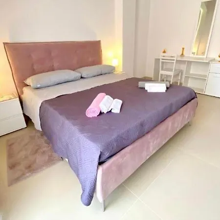 Casa Martina شقة أفولا